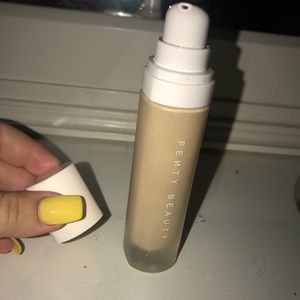Fenty beauty foundation by Rihanna!